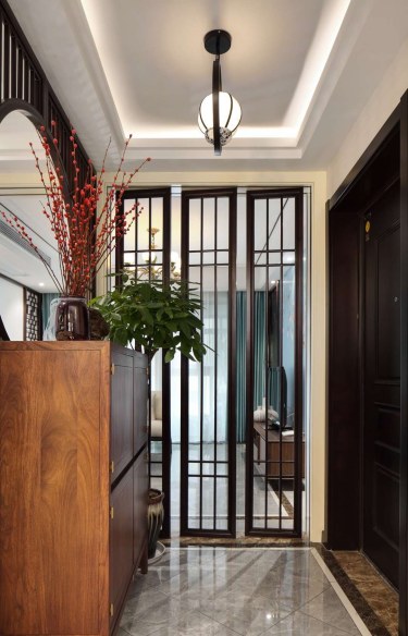 140平3室雅致新中其他