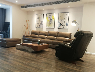 270平现代工业风大宅