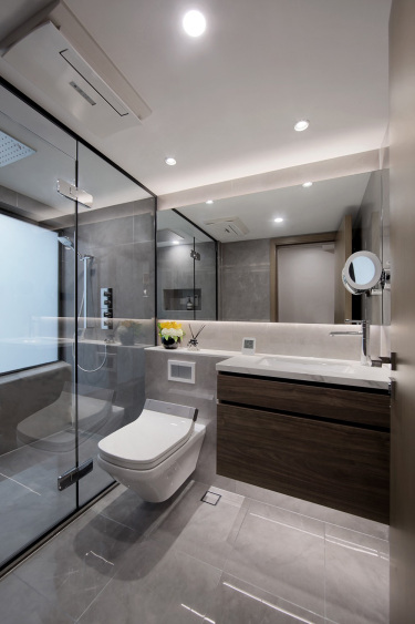 157平3室现代简约卫生间