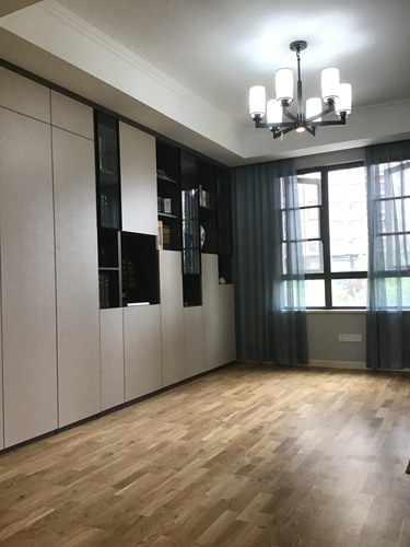 240平4室现代简约书房