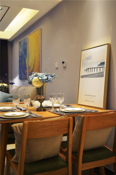 88平2室现代简约餐厅