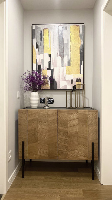 88平2室现代简约玄关