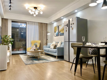 88平2室现代简约客厅