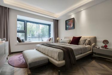 190平4室原木风卧室