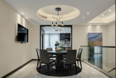 190平4室原木风餐厅