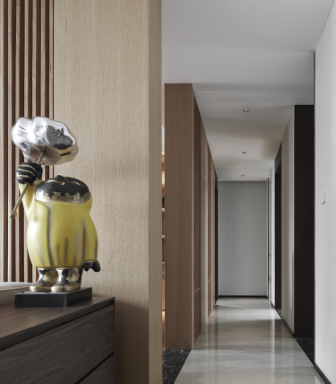 210平现代简约走廊