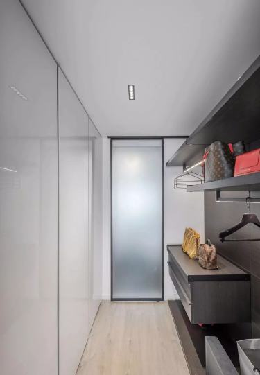 120平现代简约其他