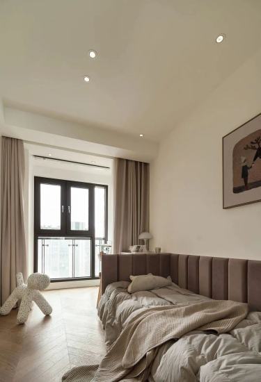 82平现代简约卧室