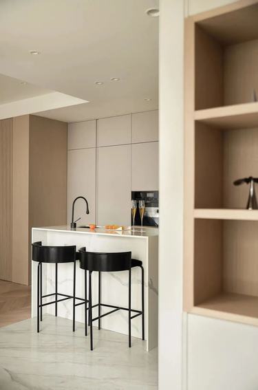 82平现代简约厨房