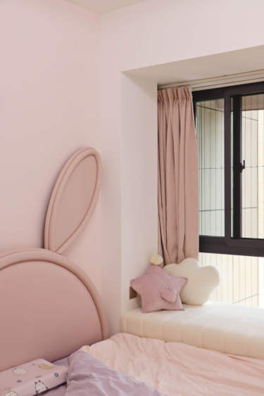 112平现代简约儿童房