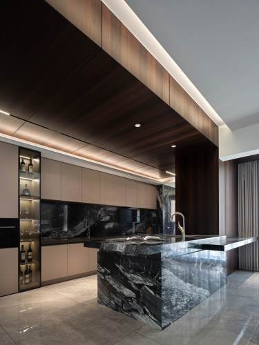 270平现代轻奢厨房