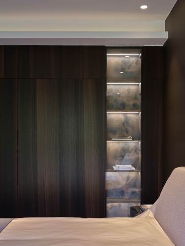 270平现代轻奢卧室