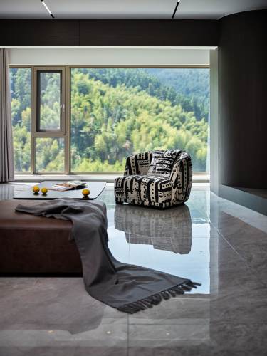 270平现代轻奢客厅