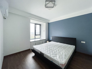 150平现代简约卧室