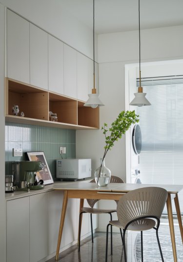 106平原木风餐厅