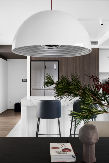 147平现代轻奢餐厅