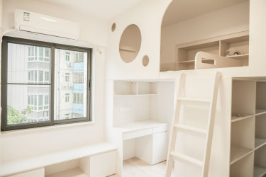 98平现代简约儿童房