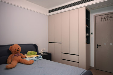 169平现代简约卧室